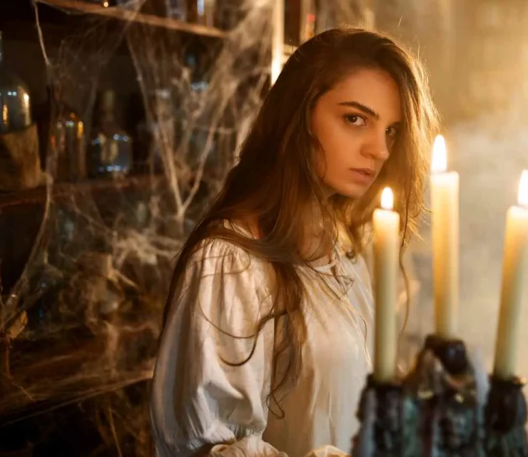 How do I Join a Curtis Brown?